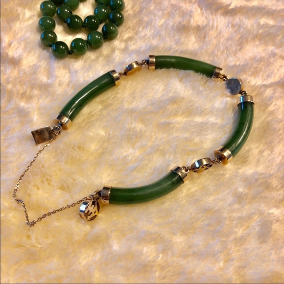 14K Gold & Jade bracelet (vintage) - Picture 4 of 5